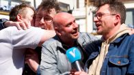 Tom Staal bekijkt Gelderse derby in Nijmegen: 'We gaan nu naar de hoeren!'