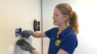 Elektricien Kaylee (19) bewijst dat techniek echt vrouwenwerk is
