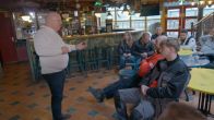 Personeel Peter in tranen na vertrek