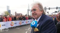 Lee Towers emotioneel na laatste keer 'You'll Never Walk Alone' bij marathon Rotterdam