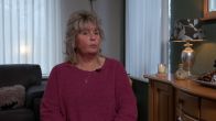 Geen uitzicht meer door bus van de buurman