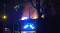 Vrienden van brandweerman die zijn huis in brand staken horen straf