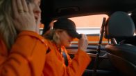 Vluchtauto Noa en Merel wordt aangehouden door de politie