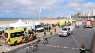 Man vliegt in brand op strand Scheveningen