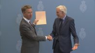 Formateur Van Zwol levert eindverslag aan: 