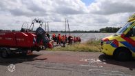 Vijf kinderen te water in Haarlem na omgeslagen boot, hulpdiensten uitgerukt