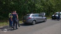 Katten vast onder auto Breda