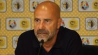 Bosz: ‘Met dit elftal moet je van Feyenoord winnen want wij hebben betere spelers’