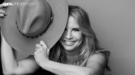 Een kijkje backstage met Linda de Mol bij LINDA. covershoot