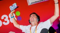 Yves Berendse ontvangt de 538 Dutch 1000 Award