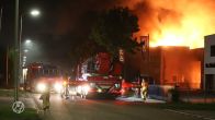 Roosendaal opgeschrikt door enorme brand: loods van 1000 m2 compleet verwoest