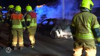 Man zwaargewond bij aanrijding toen hij wilde helpen autobrand te blussen
