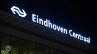 Enorm bloedspoor door centrum Eindhoven na steekpartij op Stationsplein