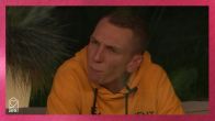 Floris is niet van plan een blauwtje te lopen!