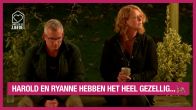 De gespreksstof is al snel op bij Harold en Ryanne...