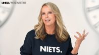 'Die stomme telefoon': Linda de Mol wíl wel minderen, maar het lukt niet