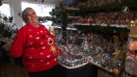 Rina herdenkt haar overleden dochter Heidi met gigantisch kerstdorp