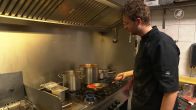 Restaurantpersoneel loopt benen uit het lijf: 'Willen iedereen fijne kerst geven'