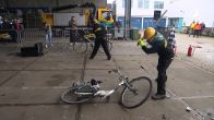 Katwijkse jeugd mag slopen van de gemeente (zodat ze zich met oud en nieuw gedragen)