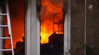 Een persoon overleden bij grote woningbrand in Eindhoven