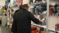 Angst voor oorlog groeit: Nederlanders slaan massaal survivalspullen in