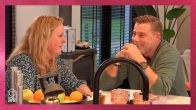 De ochtend starten met koffie en seks klinkt ideaal voor Noreen