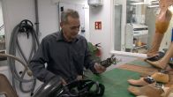 Protheses worden hier weggegooid, terwijl ze in andere landen nodig zijn