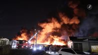 Grote brand bij autosloperij in Zoetermeer