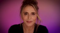 Tanja Jess over haar eerste keer: 'Dramatisch, het lukte gewoon hélemaal niet'