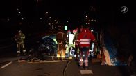 Enorme ravage na ongeluk op A2: auto en bestelbus botsen, snelweg dicht