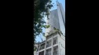 Indy (21) maakt aardbeving Bangkok mee