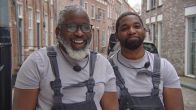 Faisel is verbaasd als zoon Chris een uur te vroeg is: 'Goed zo!'
