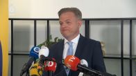 Omtzigt geëmotioneerd na vraag over verraad aan kiezen