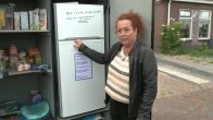Deelkast-initiatiefnemer Laura van Twillert: 'Er is heel veel schaamte, mensen komen in het donker langs'