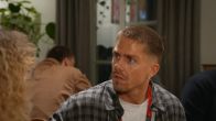 Vloeken verboden voor Mart en André in Christelijk hostel!