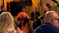 Item_Shownieuws_johnny_NLxOranjezomer