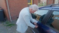 Machiel heeft geen idee meer hoe een schakel auto werkt.