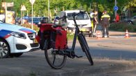 Een automobilist is aangehouden nadat hij een vrouw dood reed in Purmerend