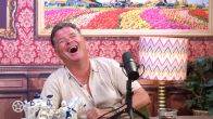Bizarste optreden ooit van Wolter Kroes