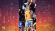 Justin Bieber lookalike geeft spraakmakend optreden.