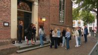 Bewoners Abcoude samen in kerk: verdriet en boosheid om dood Lisa