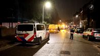 Brandweer Amsterdam redt vier mensen bij woningbrand