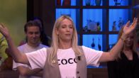 Hélène Hendriks doet parodie op verkiezingscongres Volt, Merel Ek: ‘Het leek wel een sekte’
