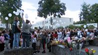 Herdenking slachtoffers fatale brand Roermond