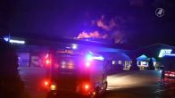 Bijeen houtbedrijf in Daarlerveen woedt een zeer grote brand