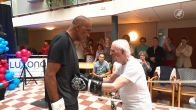 Rudie (89) mag boksen tegen oud-Olympiër Arnold Vanderlyde