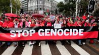 Grote opkomst bij demonstratie Rode Lijn in Amsterdam