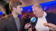 Chris Woerts met baco en bitterbal: 'Een geweldige VVD-avond, er komt een centrumrechts kabinet'