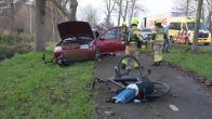 Auto belandt op fietspad bij ongeluk in Zwammerdam