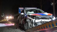 Politieauto total loss na ongeval in Limburgse Haelen
